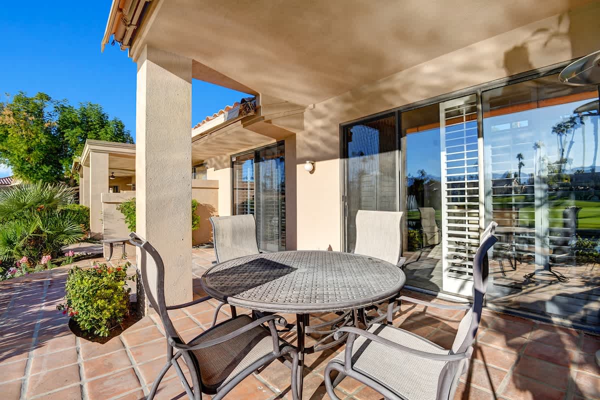 VS946 - Palm Valley Waterfront - Meredith Lodging