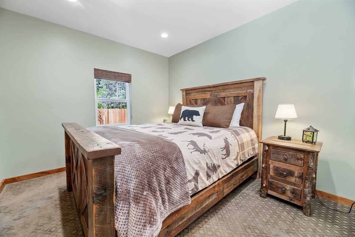 Rustic Ridge Manor-138